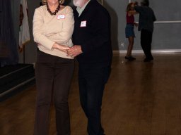 03 LOOKING GOOD - Copy - Copy   _2_